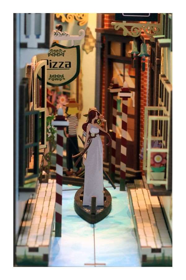 DIY Book Nook "Travel in Venice" boekensteun/interieurtje, 3D bouwpakket huisje - Image 3