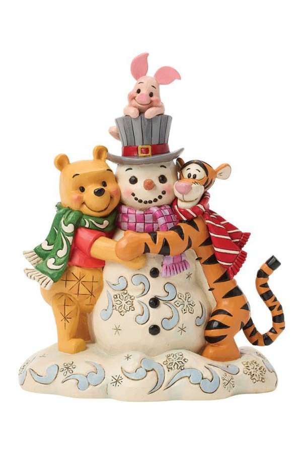 Pooh and Friends knuffelen de sneeuwpop